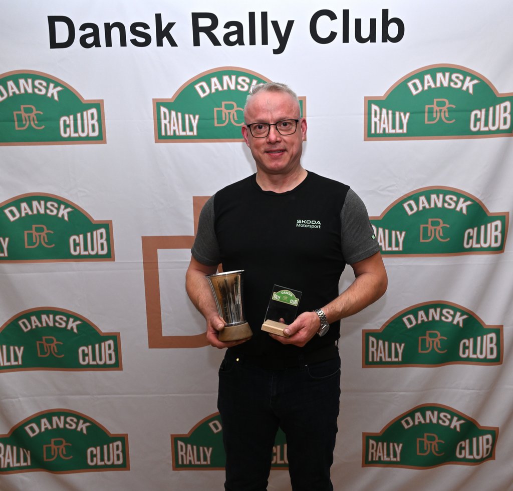 Jan Petersen, Stoholm modtog Copenhagen Rally Cup pokalen for 1. kørere efter en klar pointsejr med 134 point, hele 74 point foran nr. 2 i CRC
(Foto: Per Vilslev)